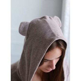 Халат  женский       из велюра   с запахом  с длинным рукавом