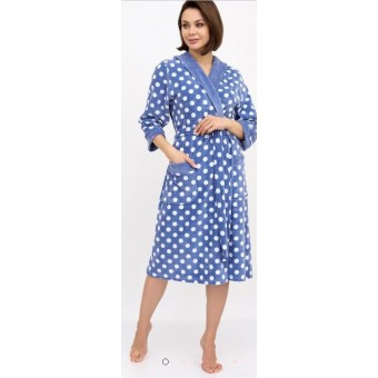 Халат  женский       из велюра   с запахом  с рукавом 3/4