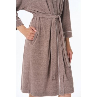 Халат  женский       махровый   с запахом  с длинным рукавом