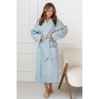 Халат  женский       из вафли   с запахом  с длинным рукавом  голубой