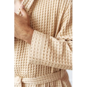 Халат  женский       из вафли   с запахом  с длинным рукавом  бежевый