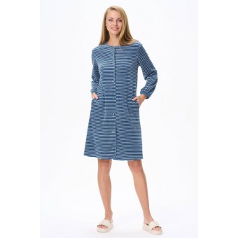 Халат  женский       из велюра   на пуговицах  с длинным рукавом