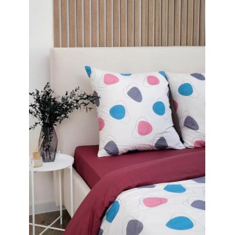 Комплект постельного белья        1,5 спальный из поплина        с наволочками 70х70 2 шт  Василиса