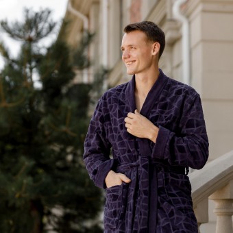 Халат  мужской       махровый       фиолетовый
