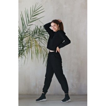 Джемпер  женский       из футера       черный