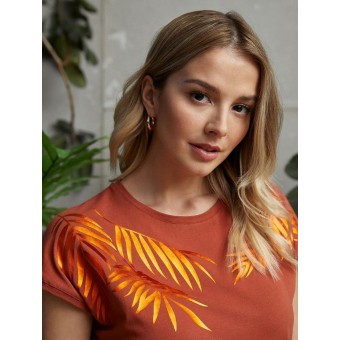 Футболка  женская              оранжевая