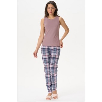 Майка  женская       трикотажная       розовая  однотонная