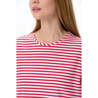 Футболка  женская       трикотажная       красная  Полоска