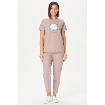 Футболка  женская       из кулирки       бежевая  Цветы