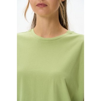Футболка  женская       трикотажная       зеленая  однотонная