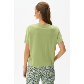 Футболка  женская       трикотажная       зеленая  однотонная