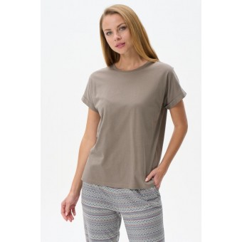 Футболка  женская       трикотажная       бежевая  однотонная