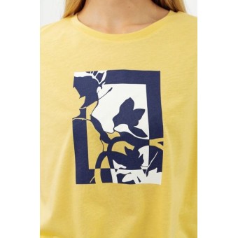 Футболка  женская       трикотажная       желтая  Принт Melado