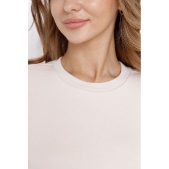 Джемпер  женский       трикотажный       бежевый  однотонный