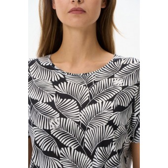 Джемпер  женский       трикотажный       Белый, Черный  Листья