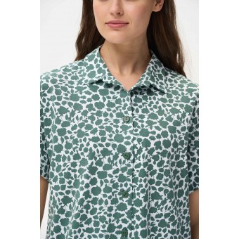 Рубашка  женская       трикотажная       зеленая  Цветы