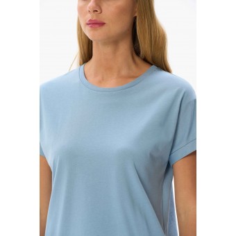 Футболка  женская       Пенье       голубая  однотонная