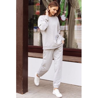 Брюки  женские       трикотажные       серые  однотонные