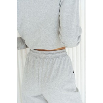 Брюки  женские       трикотажные       серые  однотонные