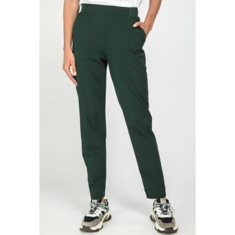 Брюки  женские       из футера       зеленые     