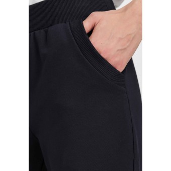 Брюки  женские       из футера       черные