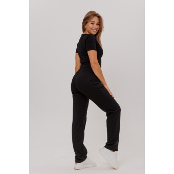 Брюки  женские       из футера       черные