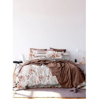 Комплект постельного белья         1,5 спальный из бязи        с наволочками 70х70 2 шт Цветы The Дом  